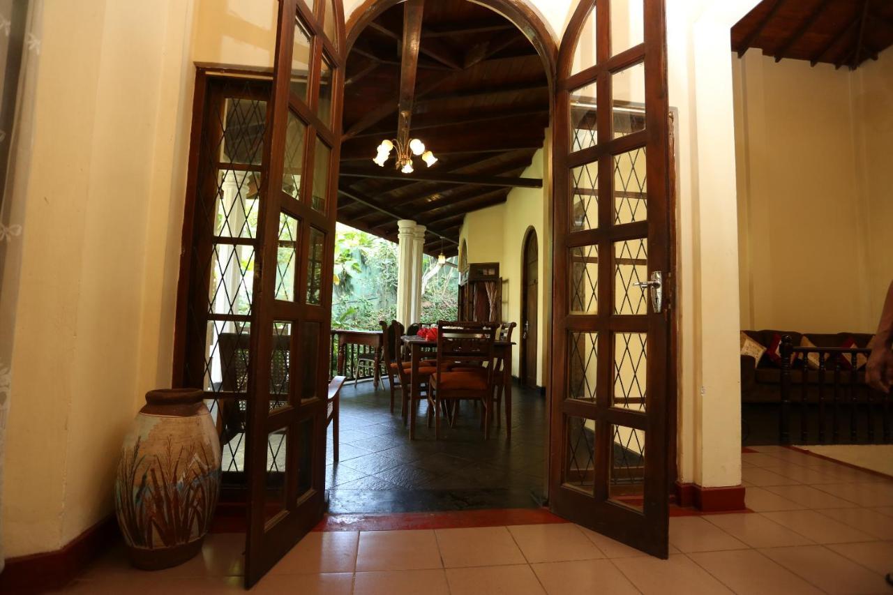 Tree Breeze Inn Kandy Exterior photo